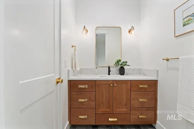 $1,329,900 | 196 North Timber Wolf Place, Eagle, ID 83616