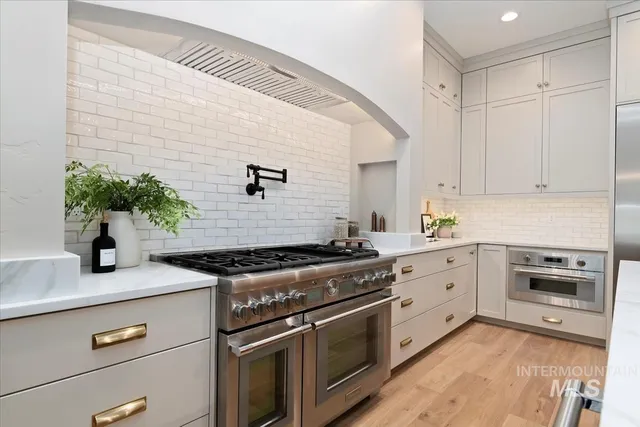 $1,329,900 | 196 North Timber Wolf Place, Eagle, ID 83616