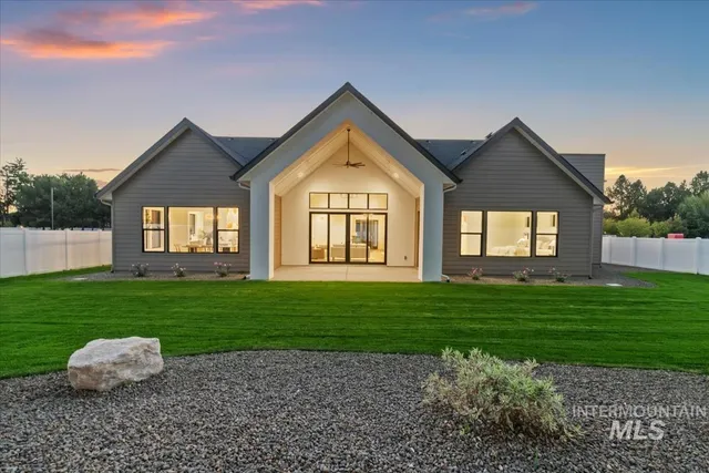 $1,329,900 | 196 North Timber Wolf Place, Eagle, ID 83616