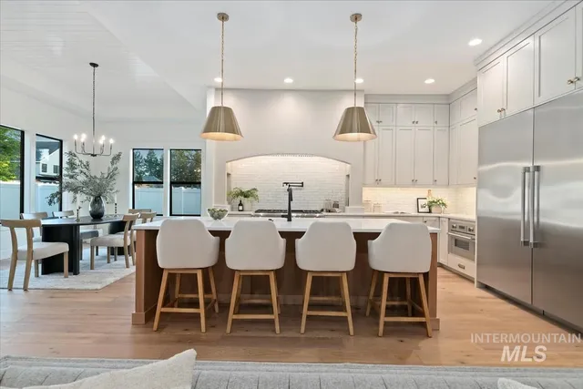 $1,329,900 | 196 North Timber Wolf Place, Eagle, ID 83616