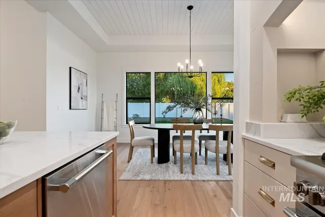 $1,329,900 | 196 North Timber Wolf Place, Eagle, ID 83616