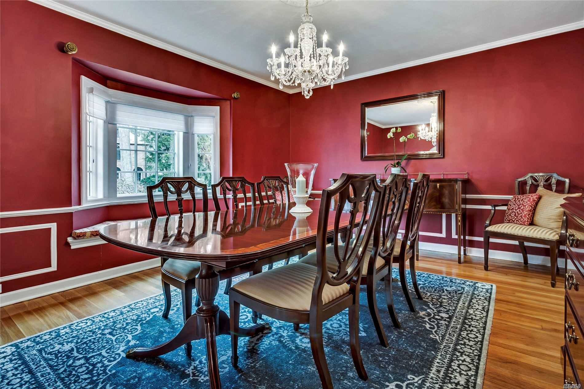 282 Chapel Road Manhasset, NY 11030 - Photo 5 of 20 Formal Dining Room