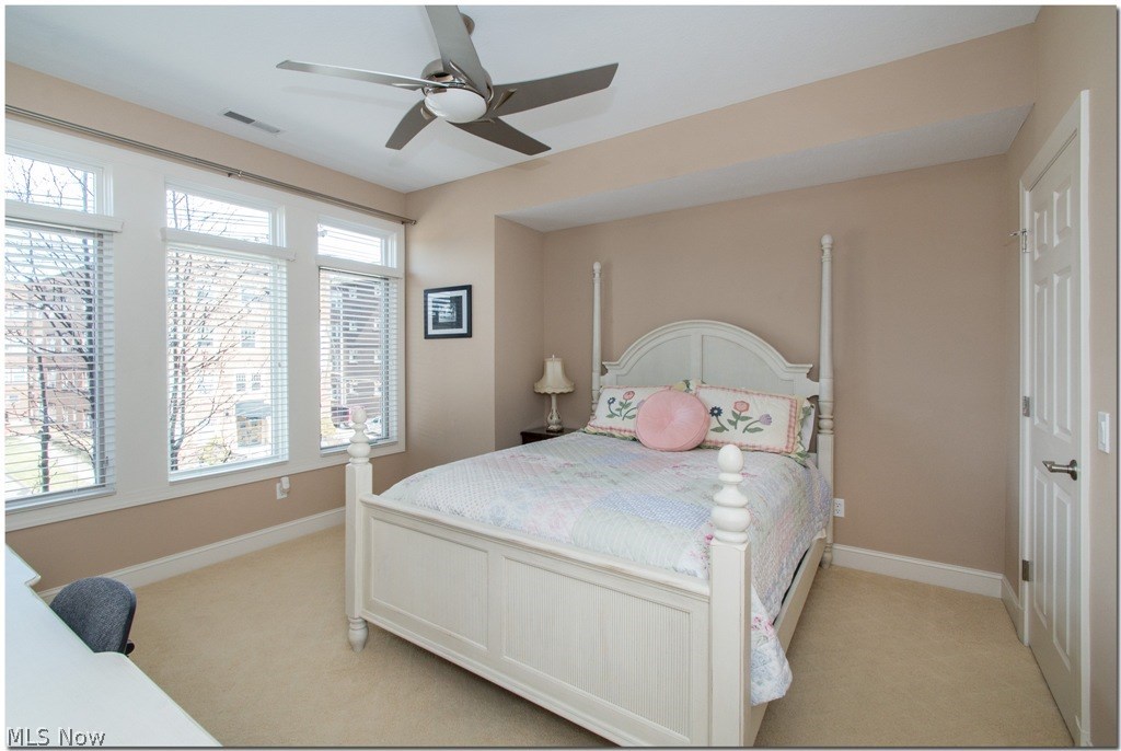 12478 Cedar Road Cleveland, OH 44106 - Photo 19 of 32