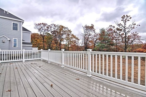 50 Kent Road Lynn, MA 01904 - Photo 9 of 10 Gallery Image 9