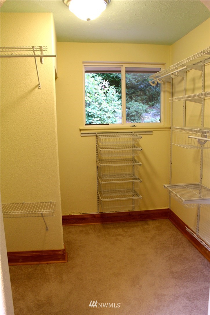 4716 Chrisella Road East Edgewood, WA 98372 - Photo 13 of 25 Gallery Image 13