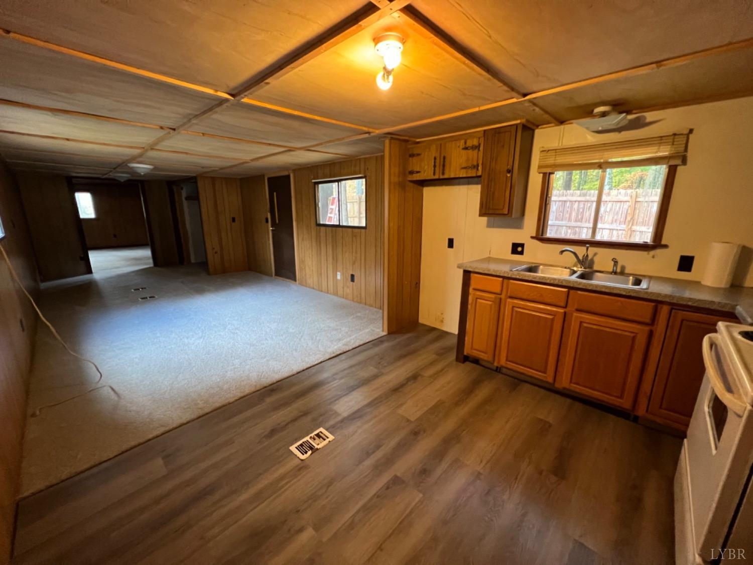 157 White Pine Drive Monroe, VA 24574 - Photo 3 of 13 a view of a livingroom with furniture and window