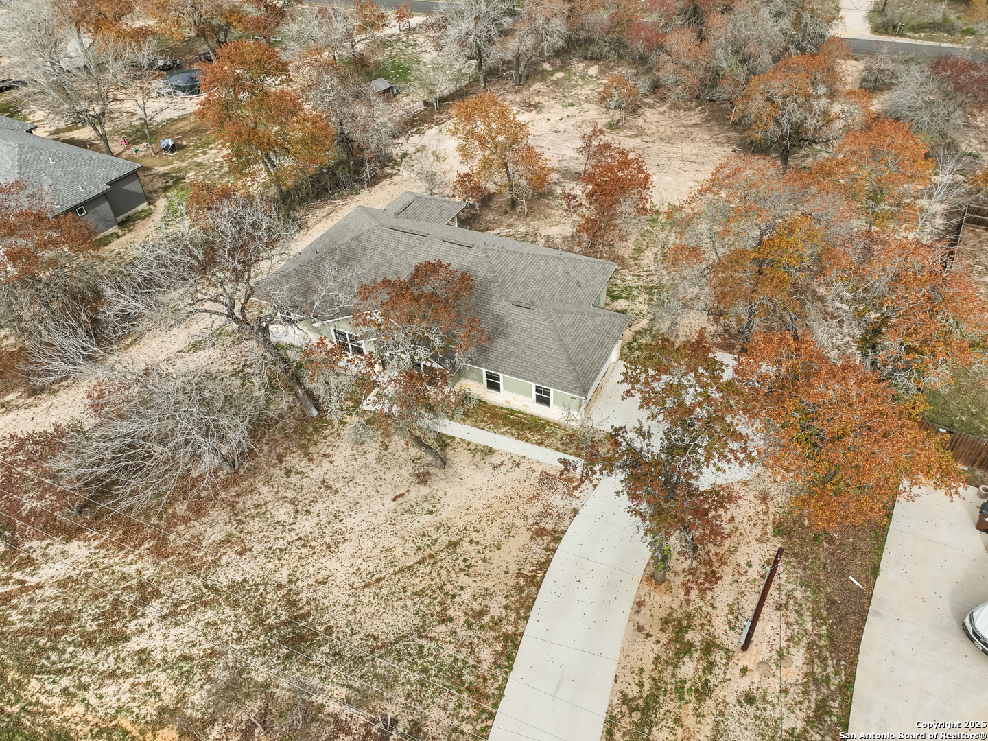195 Log Cabin Way Poteet, TX 78065 - Photo 2 of 16