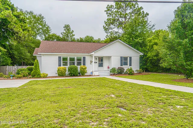 $259,900 | 817 Austin Street, Hamlet, NC 28345