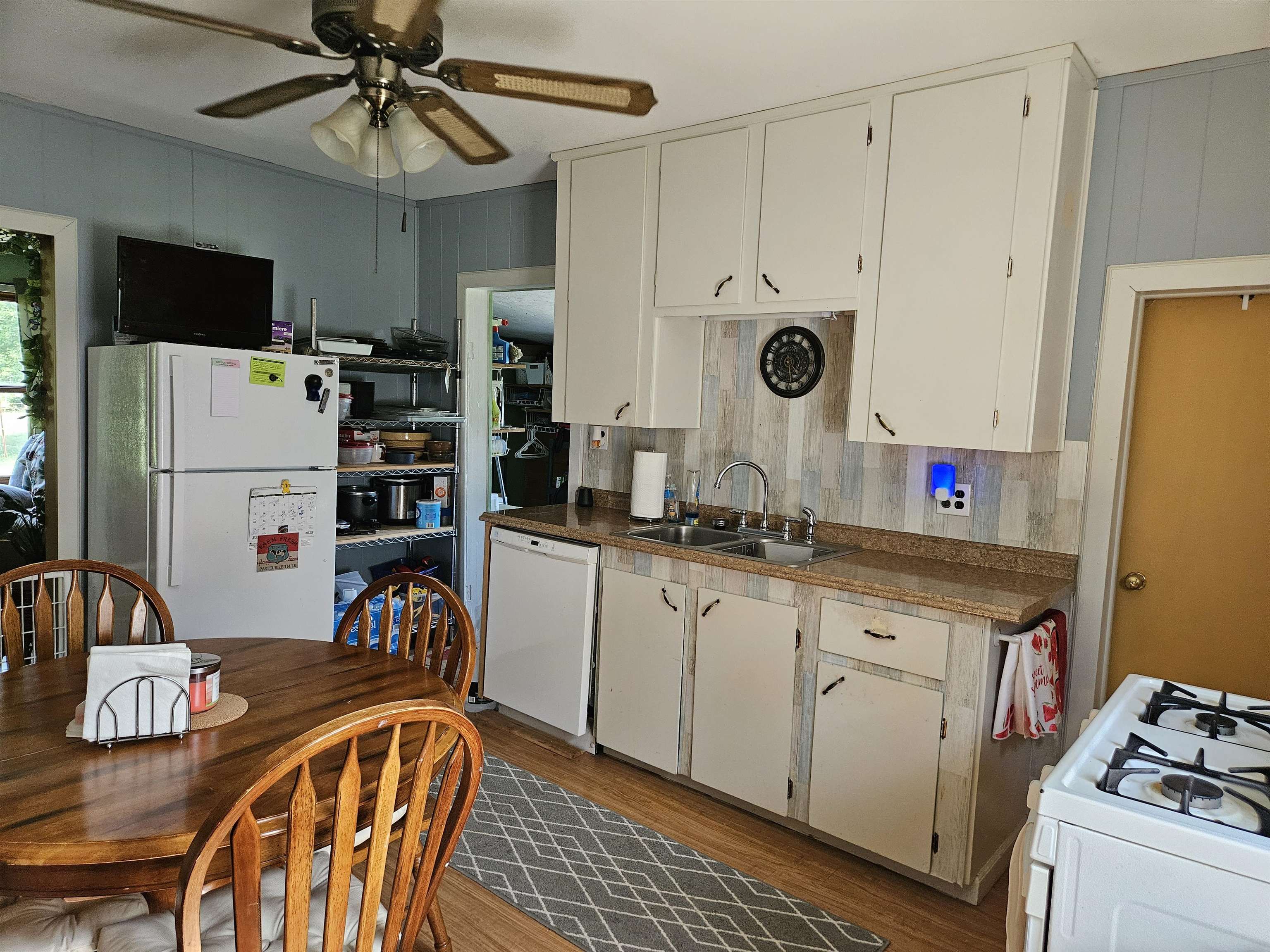 W6173 Meredith Road New Lisbon, WI 53950 - Photo 18 of 31