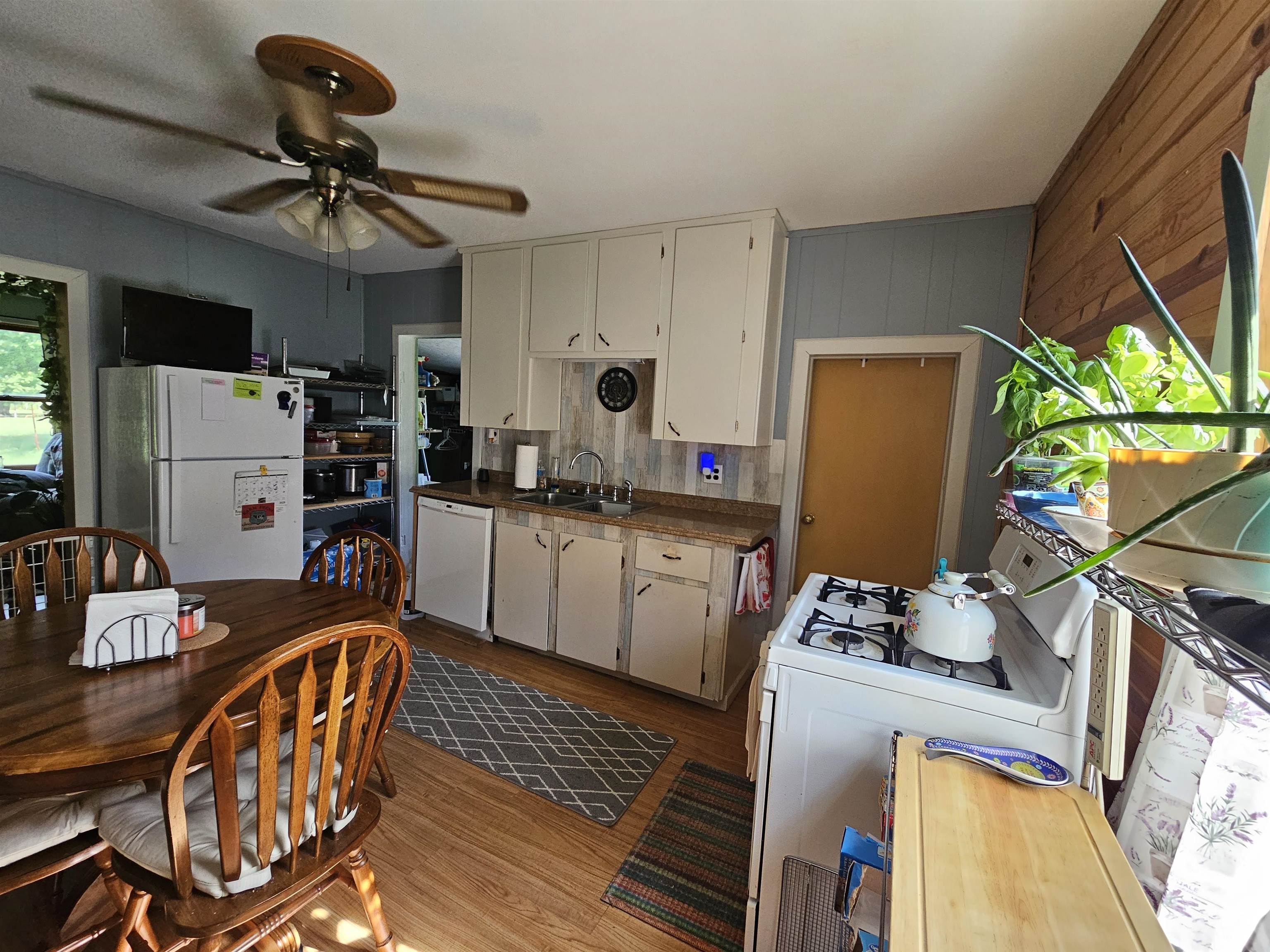 W6173 Meredith Road New Lisbon, WI 53950 - Photo 19 of 31