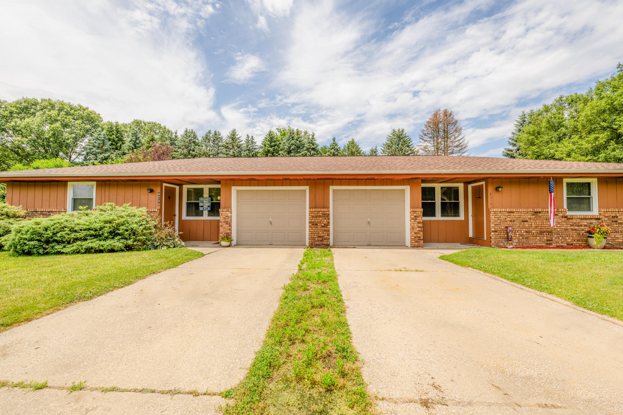 6236 Demorrow Road Stevensville, MI 49127 - Photo 1 of 27 Front