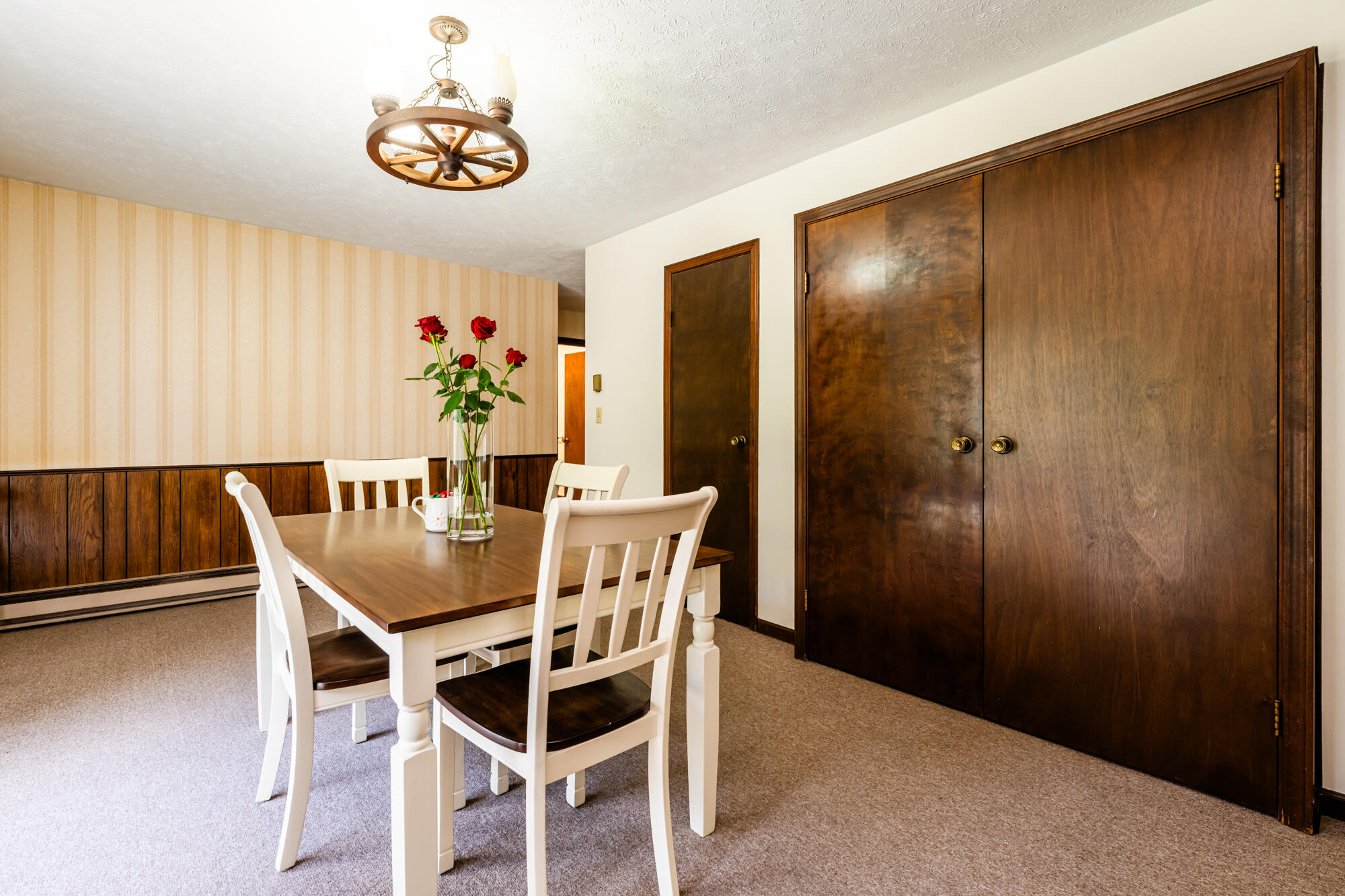 6236 Demorrow Road Stevensville, MI 49127 - Photo 6 of 27 Dining Room 6236