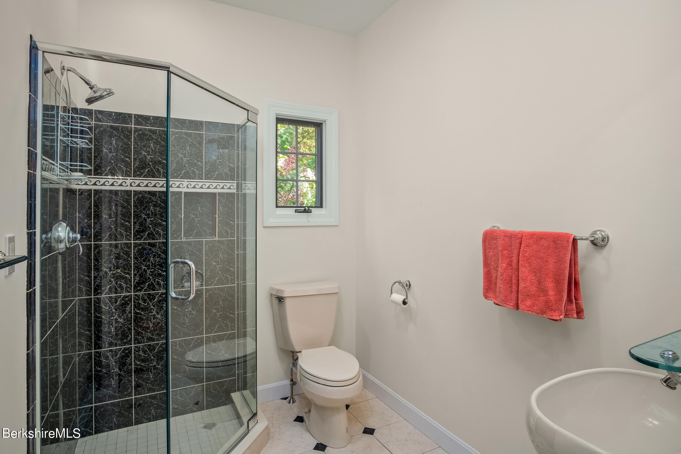 475 Oblong Road Williamstown, MA 01267 - Photo 19 of 38 Bath