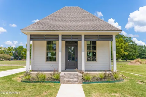 $181,632 | 700 West Willow Street, Lafayette, LA 70501