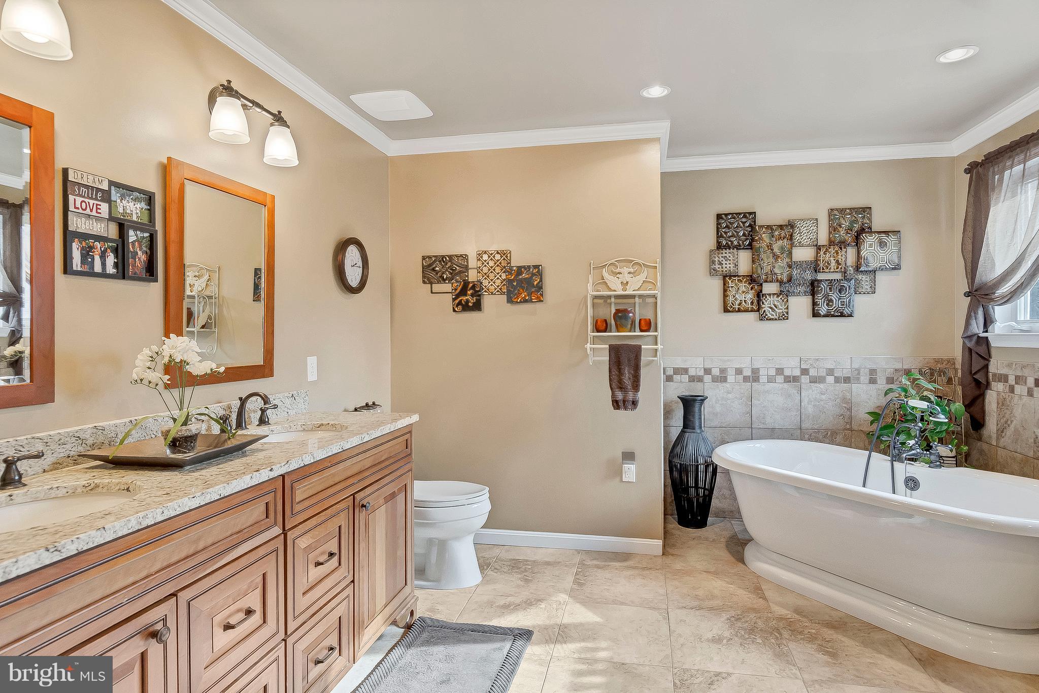 196 Walnut Creek Road Huntingtown, MD 20639 - Photo 16 of 30 Bedroom (Master)