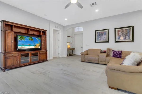 $3,400 | 19946 Estero Verde Drive, Fort Myers, FL 33908