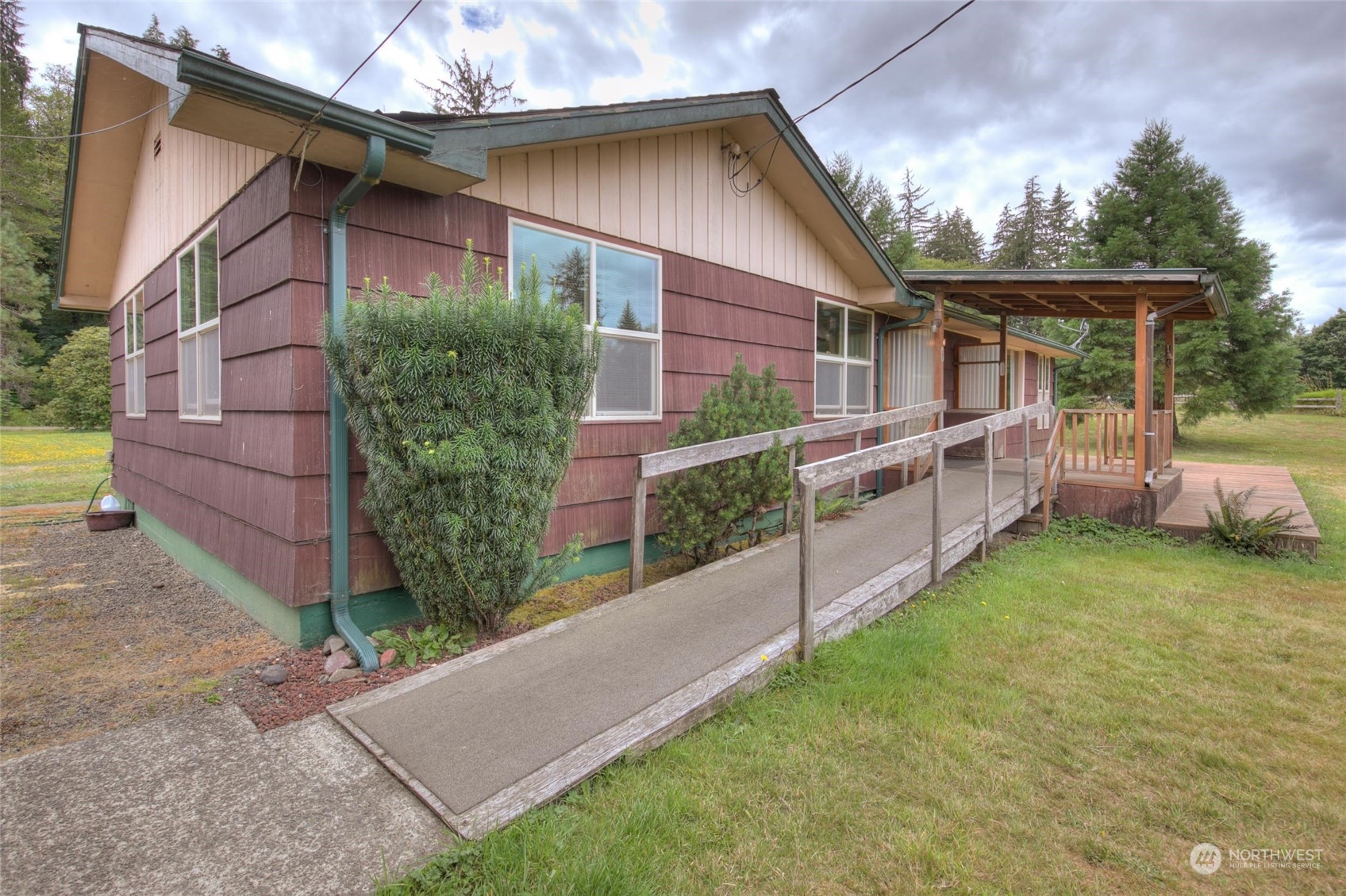 471 East Humptulips Road Hoquiam, WA 98550 - Photo 4 of 40 Gallery Image 4