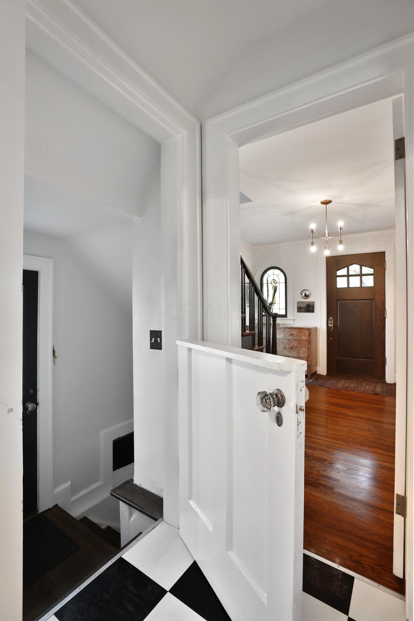 83 North Ardmore Road Columbus, OH 43209 - Photo 36 of 52 83-N-Ardmore-36