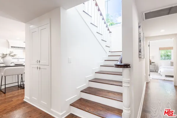 $2,675,000 | 4149 Mammoth Avenue, Sherman Oaks, CA 91423