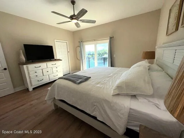 a view of deck with a chair