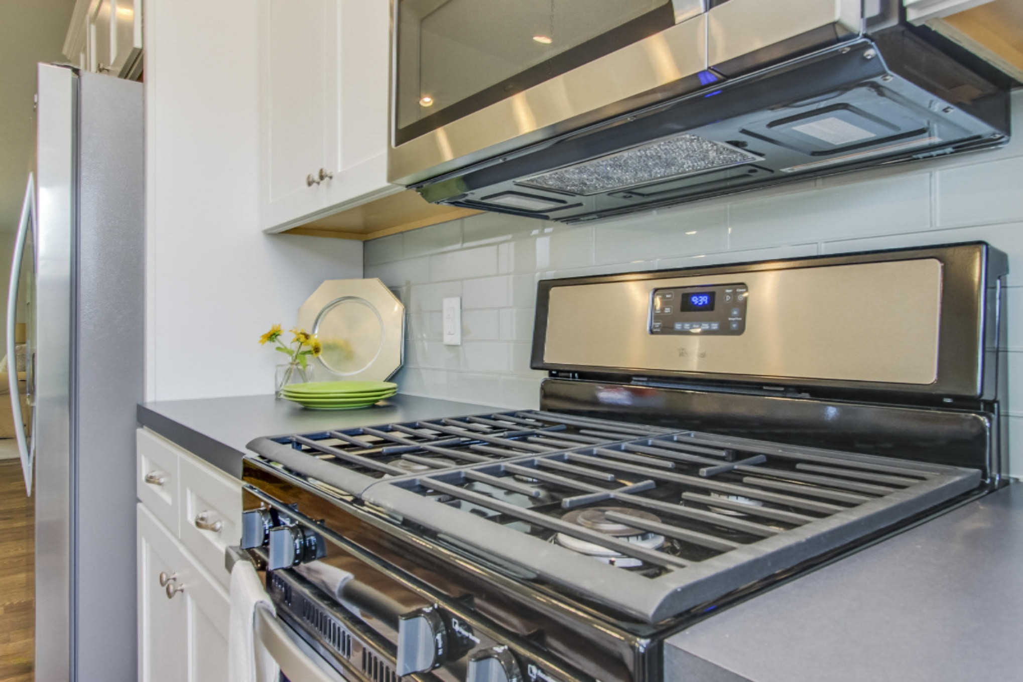 2986 Raspberry Lane, Unit 12 Holland, MI 49424 - Photo 7 of 30 Kitchen-2