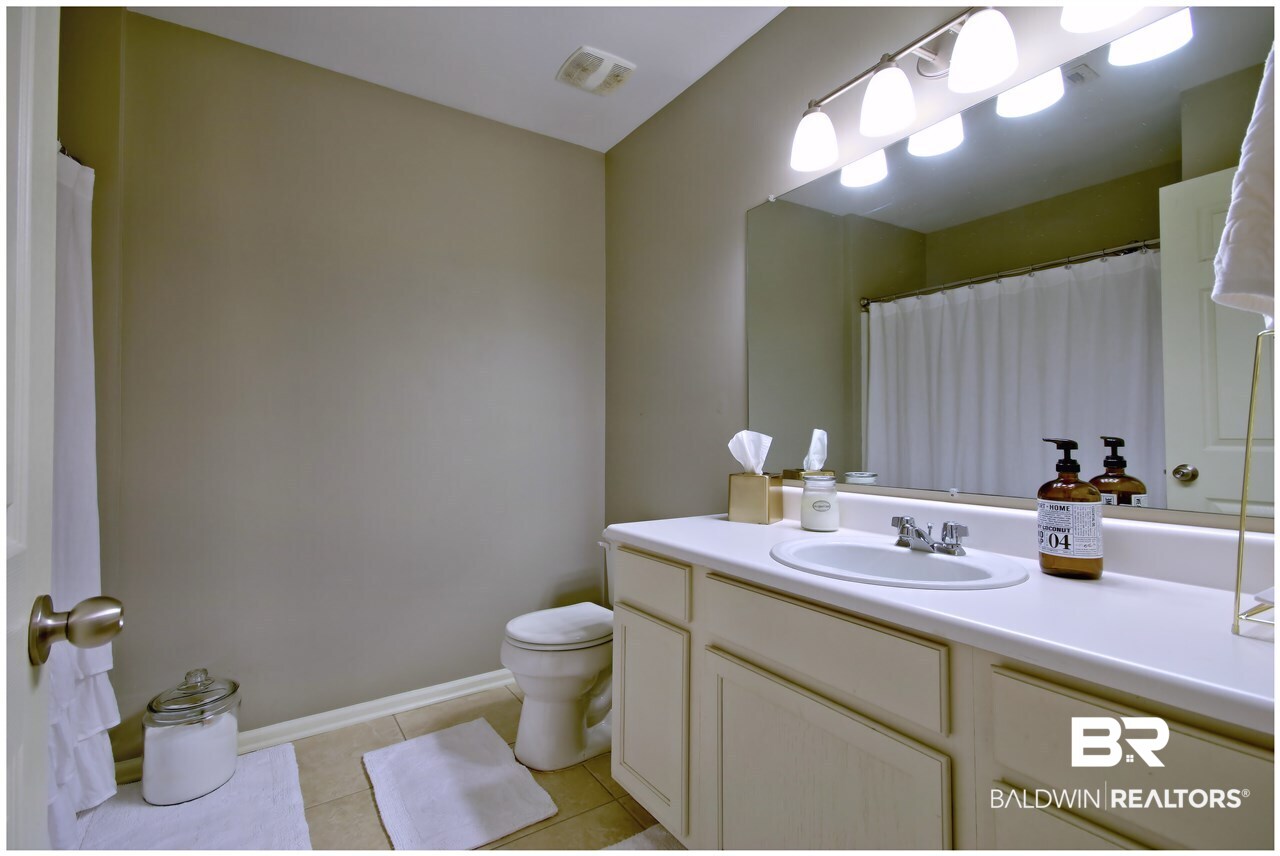 1517 Regency Road, Unit 96 Gulf Shores, AL 36542 - Photo 12 of 21