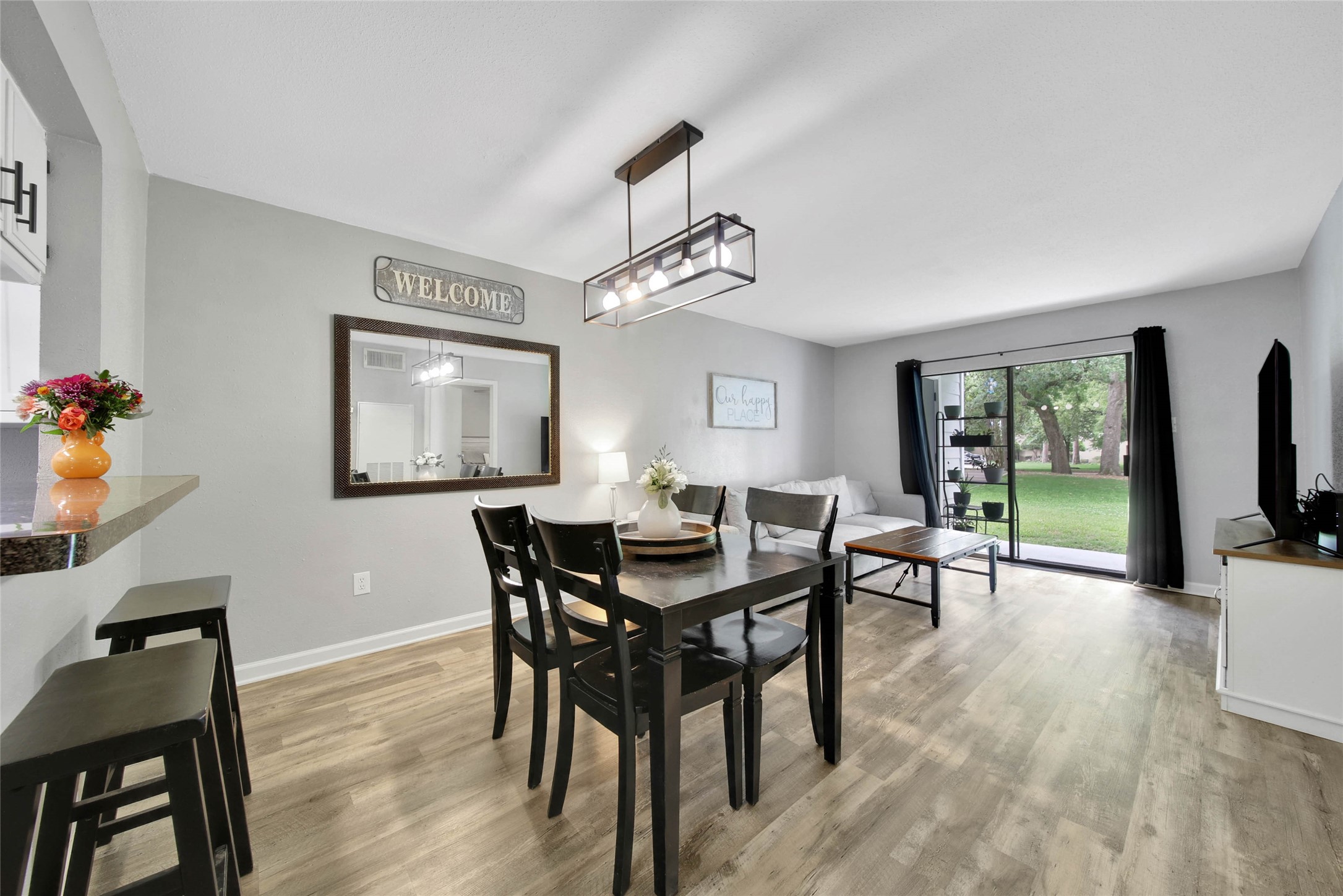 Welcome to 13151 Walden Rd. Unit #119!  This charming and cozy retreat is ready for it's new owners!