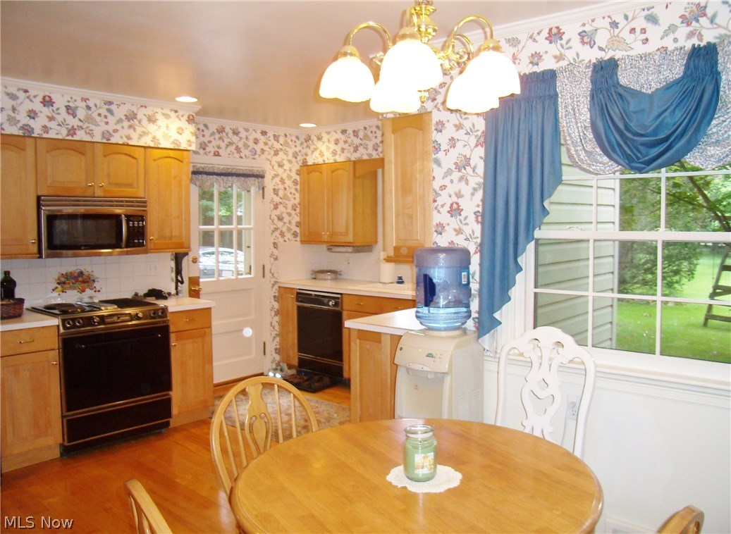 92 Wolcott Road Akron, OH 44313 - Photo 9 of 31 Gallery Image 9