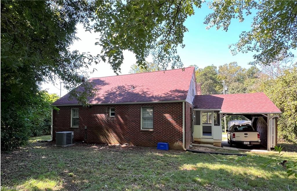 100 Spring Street Kernersville, NC 27284 - Photo 18 of 19 RearRear of the house