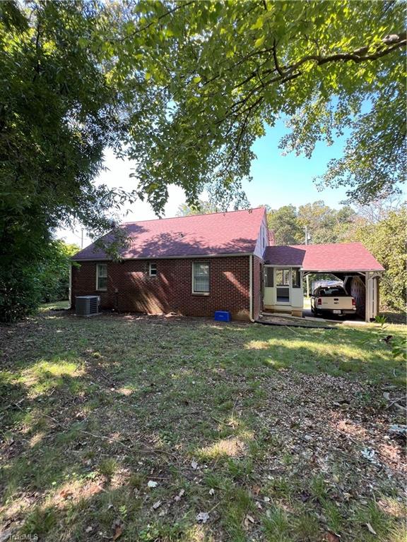 100 Spring Street Kernersville, NC 27284 - Photo 19 of 19 Rear of the house
