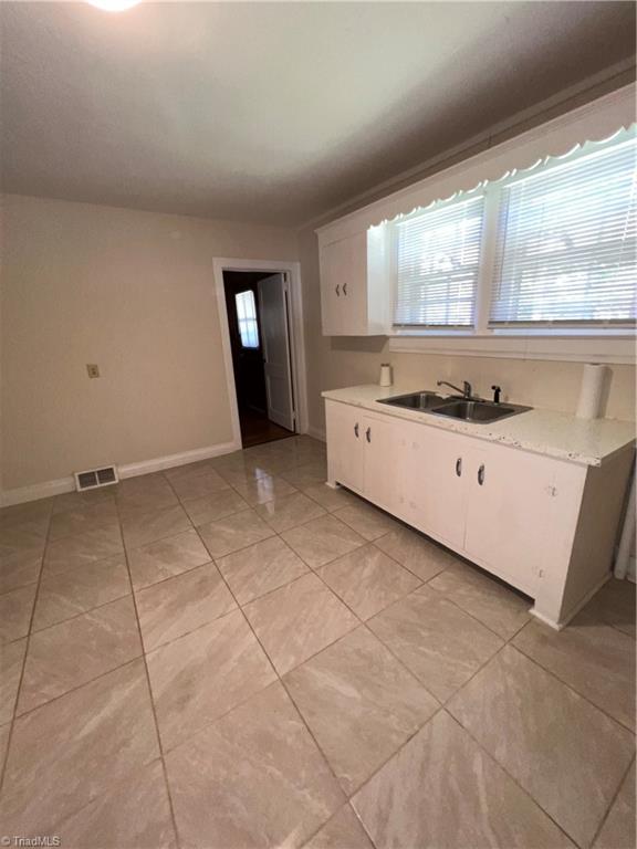 100 Spring Street Kernersville, NC 27284 - Photo 5 of 19 Kitchen