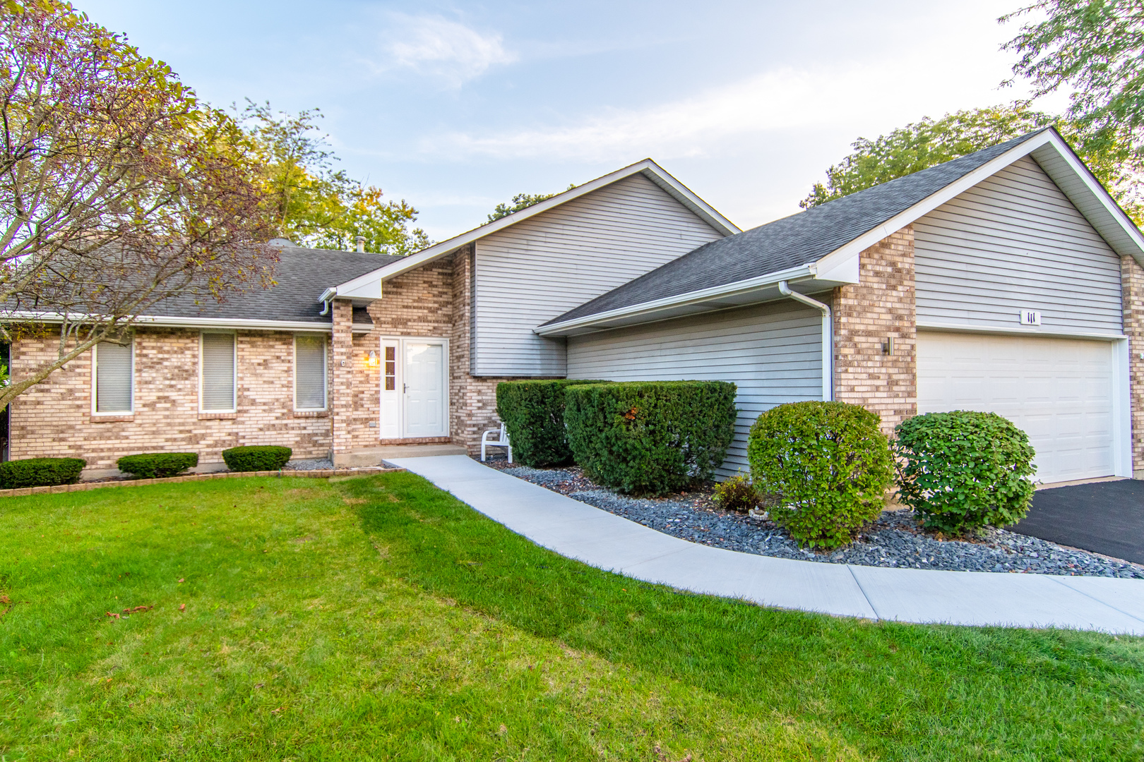 111 Ridge Road Shorewood, IL 60404 - Photo 2 of 55 Gallery Image 2