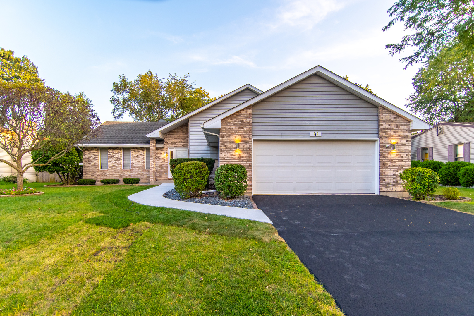 111 Ridge Road Shorewood, IL 60404 - Photo 3 of 55 Gallery Image 3