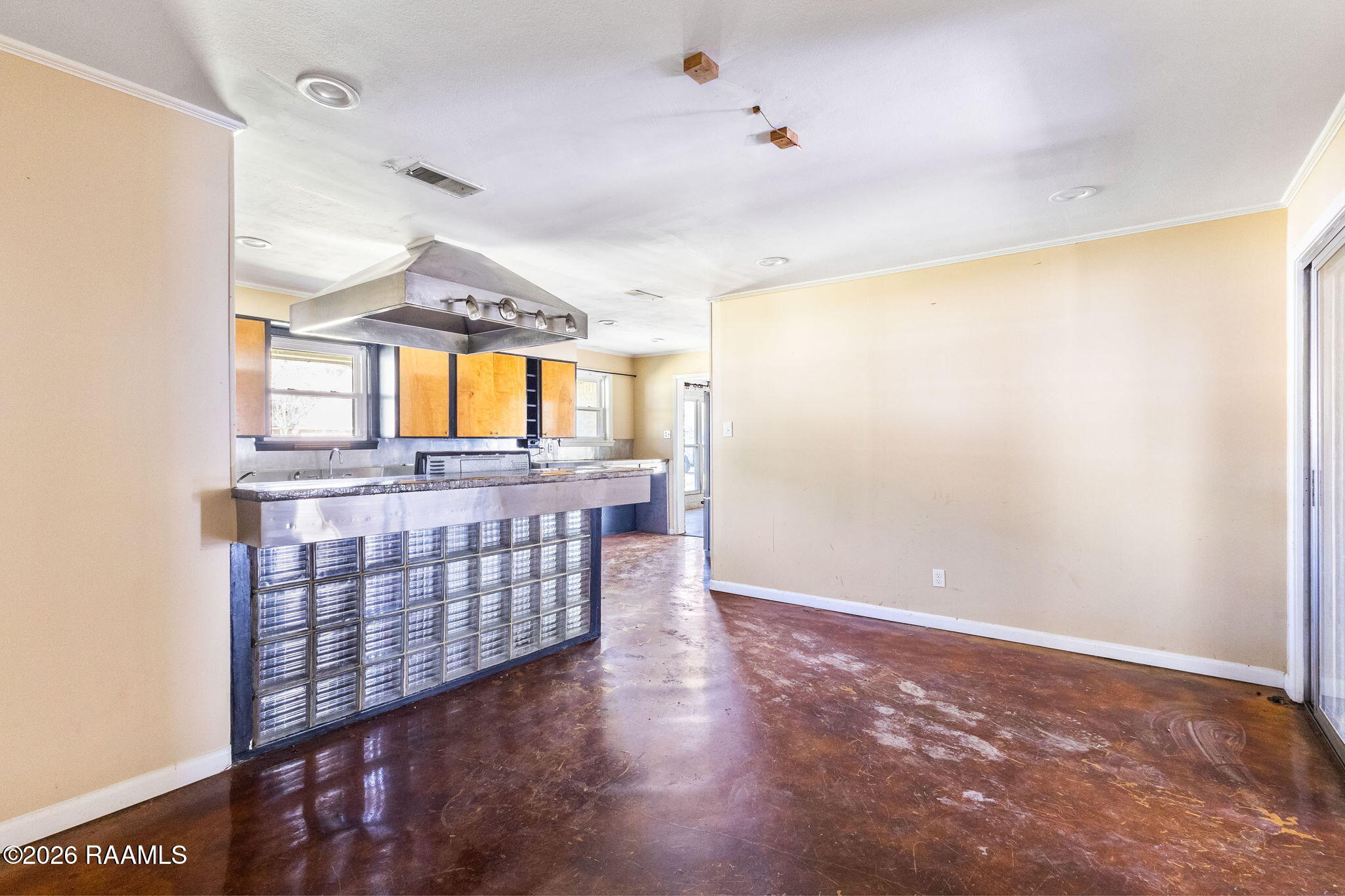 335 Indian Mound Road Lafayette, LA 70501 - Photo 4 of 15 11-web-or-mls-335 Indian Mound Rd-10