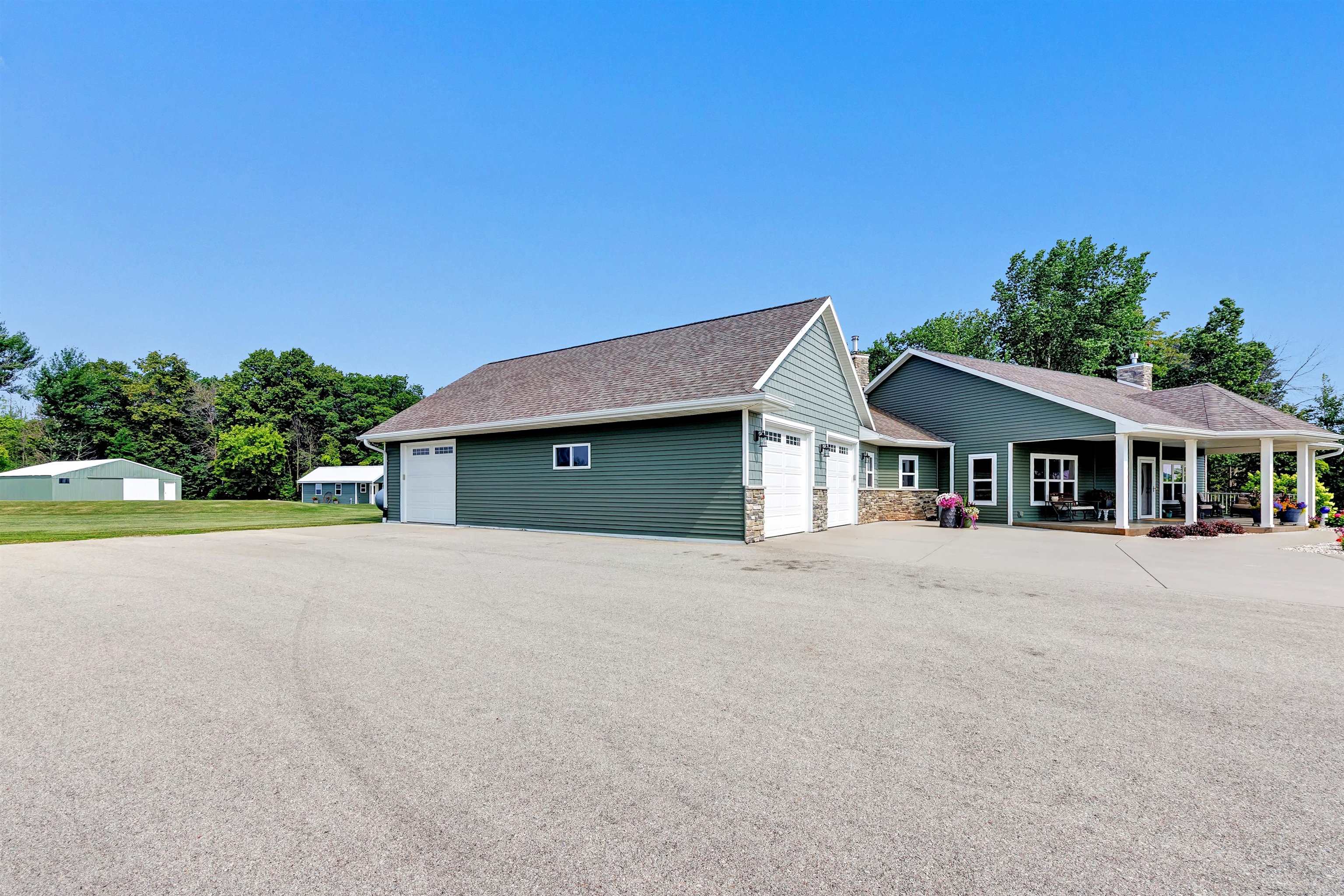 N7273 Moore Road Seymour, WI 54165 - Photo 5 of 53