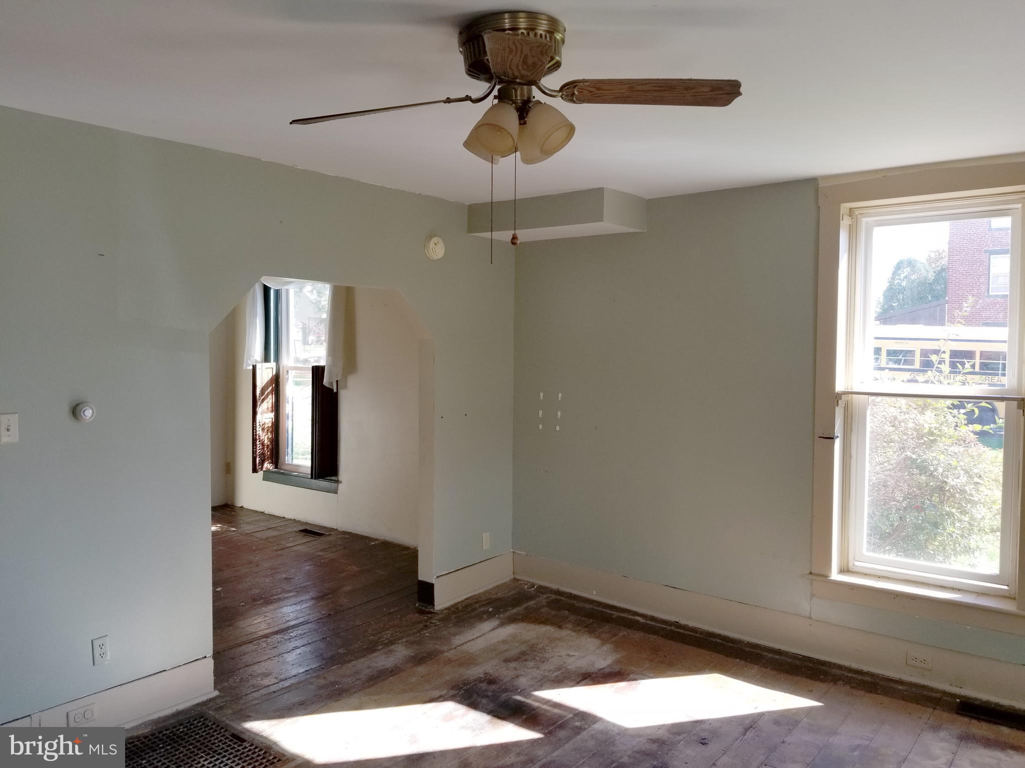 235 Old Rte 30 McKnightstown, PA 17307 - Photo 3 of 13 Gallery Image 3