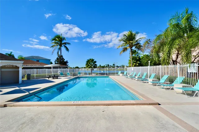 $575,000 | 9861 Southwest 222nd Terrace, Cutler Bay, FL 33190