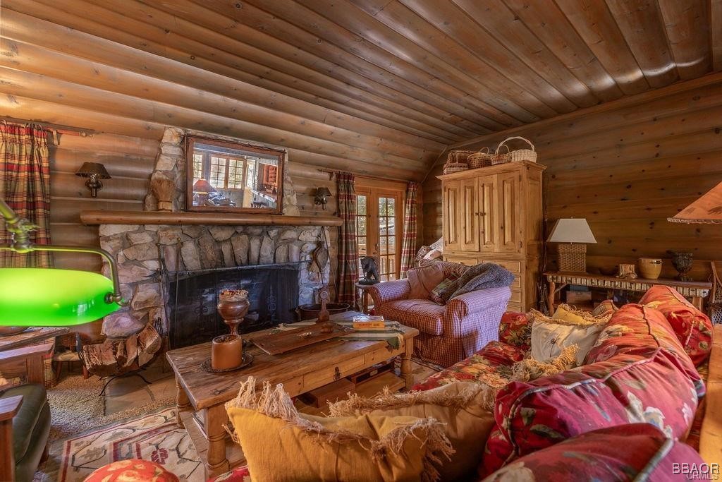 39654 Flicker Road Fawnskin, CA 92333 - Photo 16 of 33 Gallery Image 16