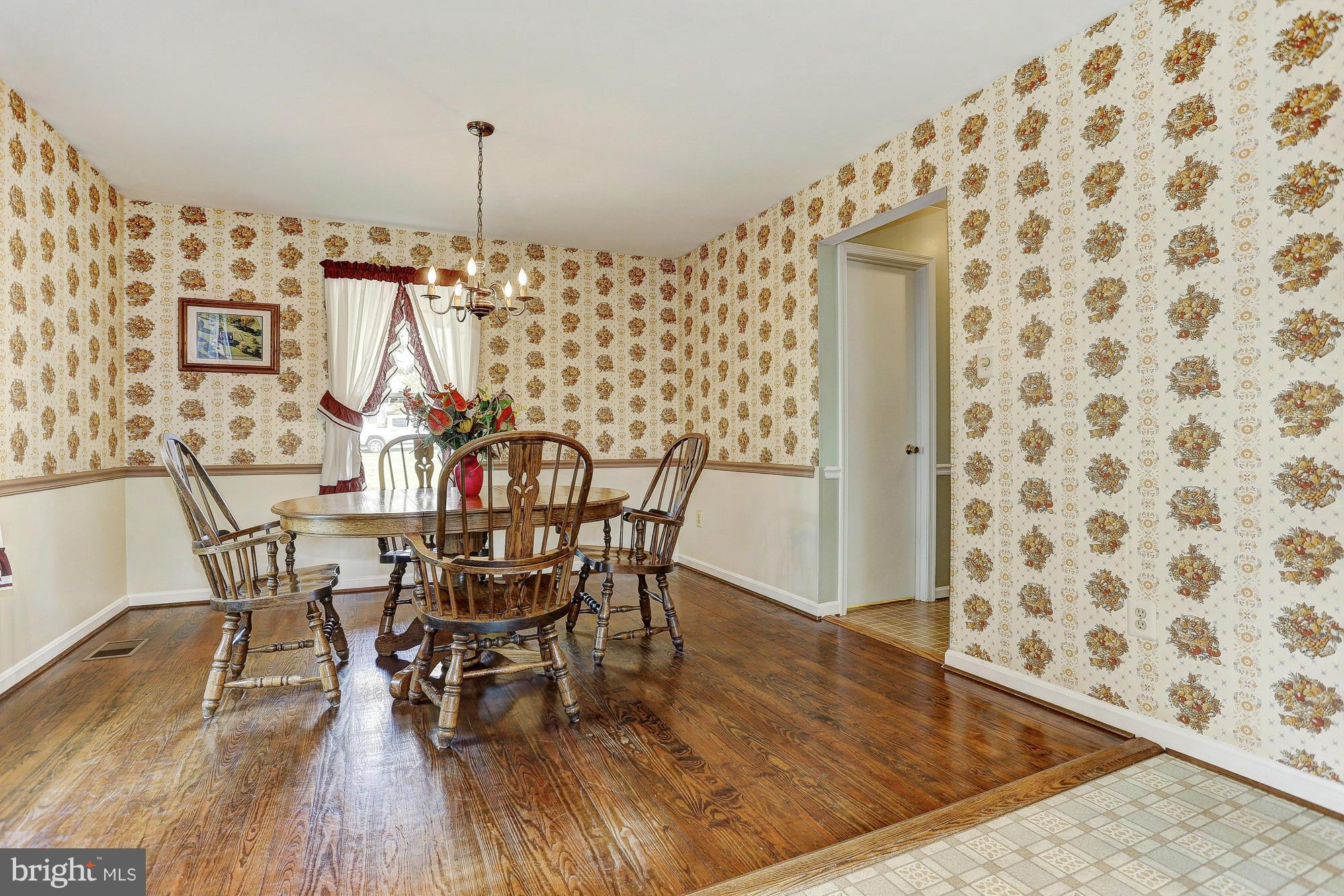 9098 Fox Ridge Drive Union Bridge, MD 21791 - Photo 16 of 29 Dining Room