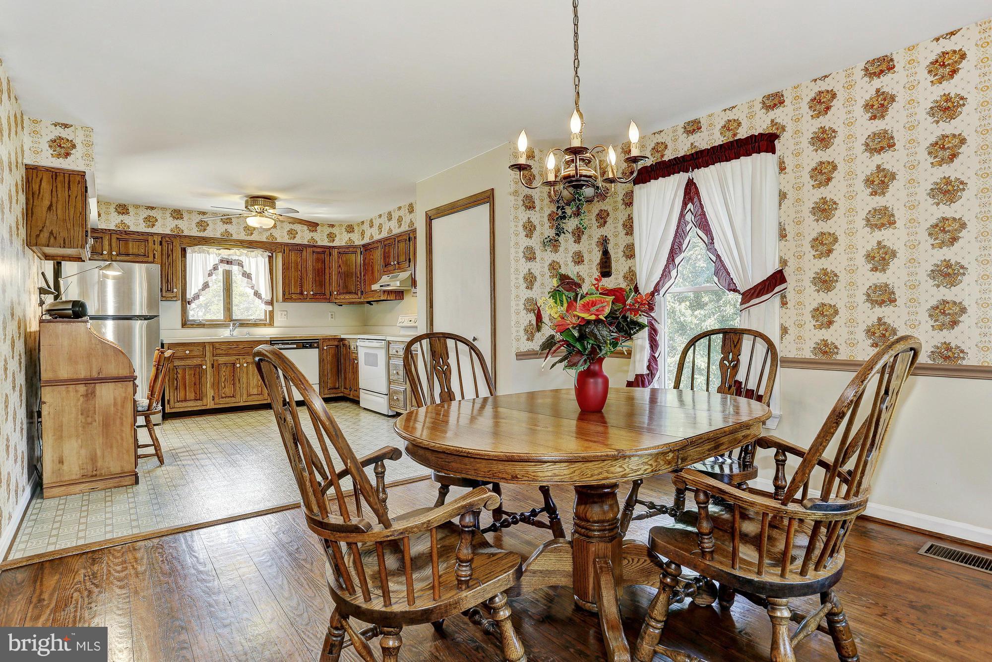 9098 Fox Ridge Drive Union Bridge, MD 21791 - Photo 17 of 29 Dining Room
