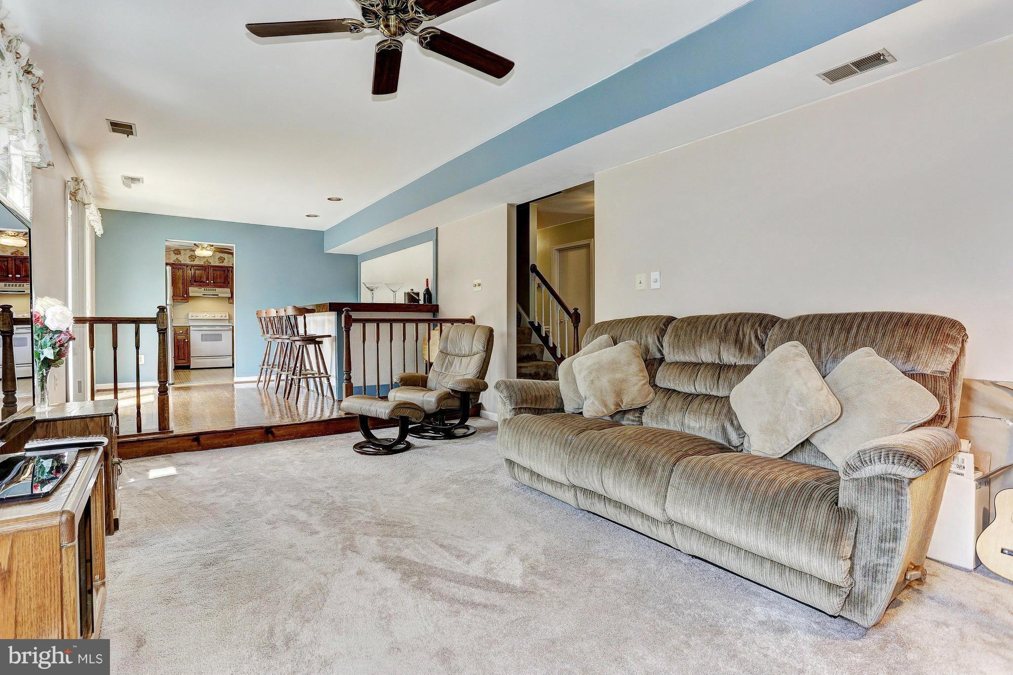 9098 Fox Ridge Drive Union Bridge, MD 21791 - Photo 8 of 29 Great Room