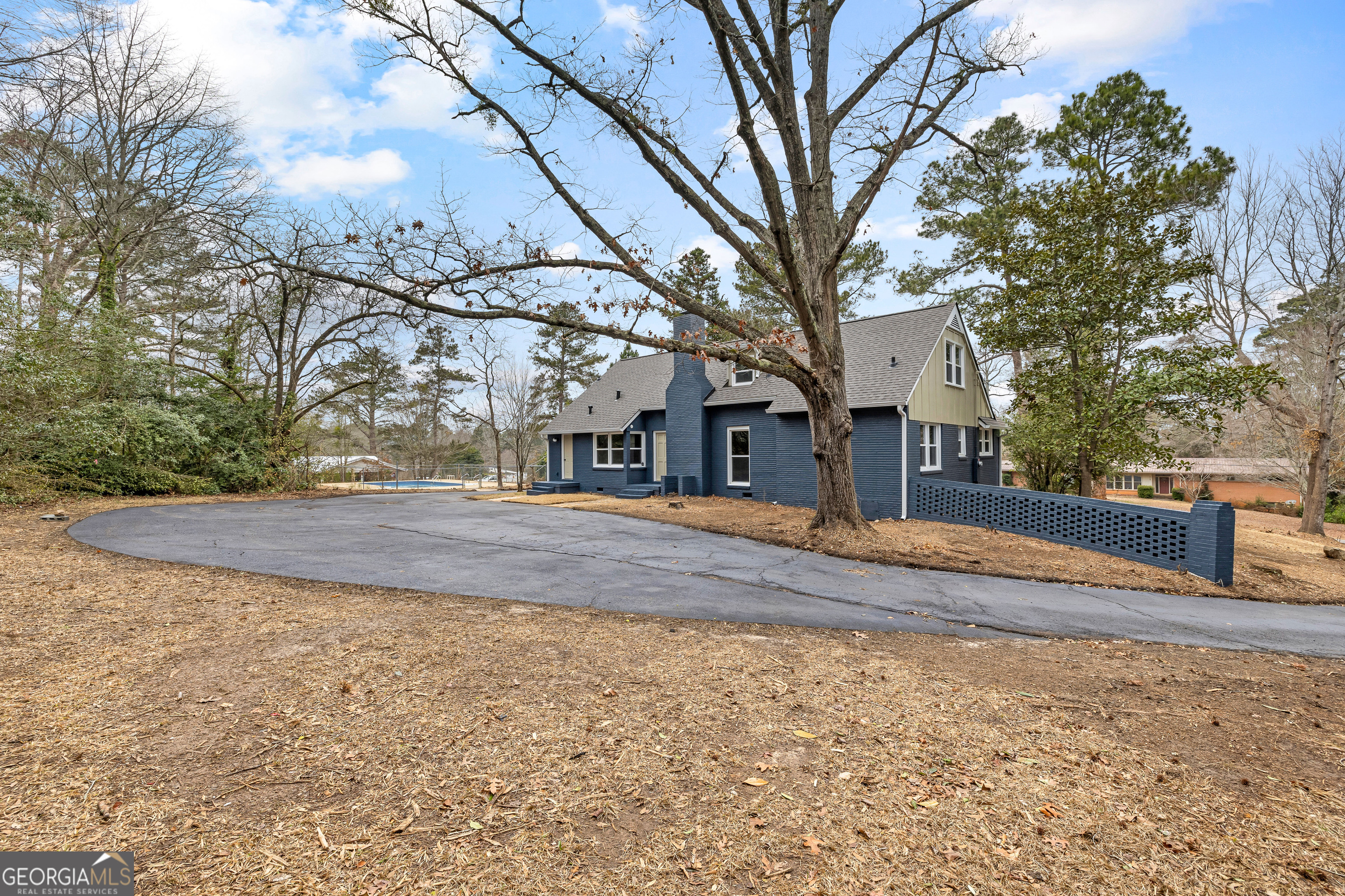 617 Mayes Way Manchester, GA 31816 - Photo 31 of 34 a view of road with large trees