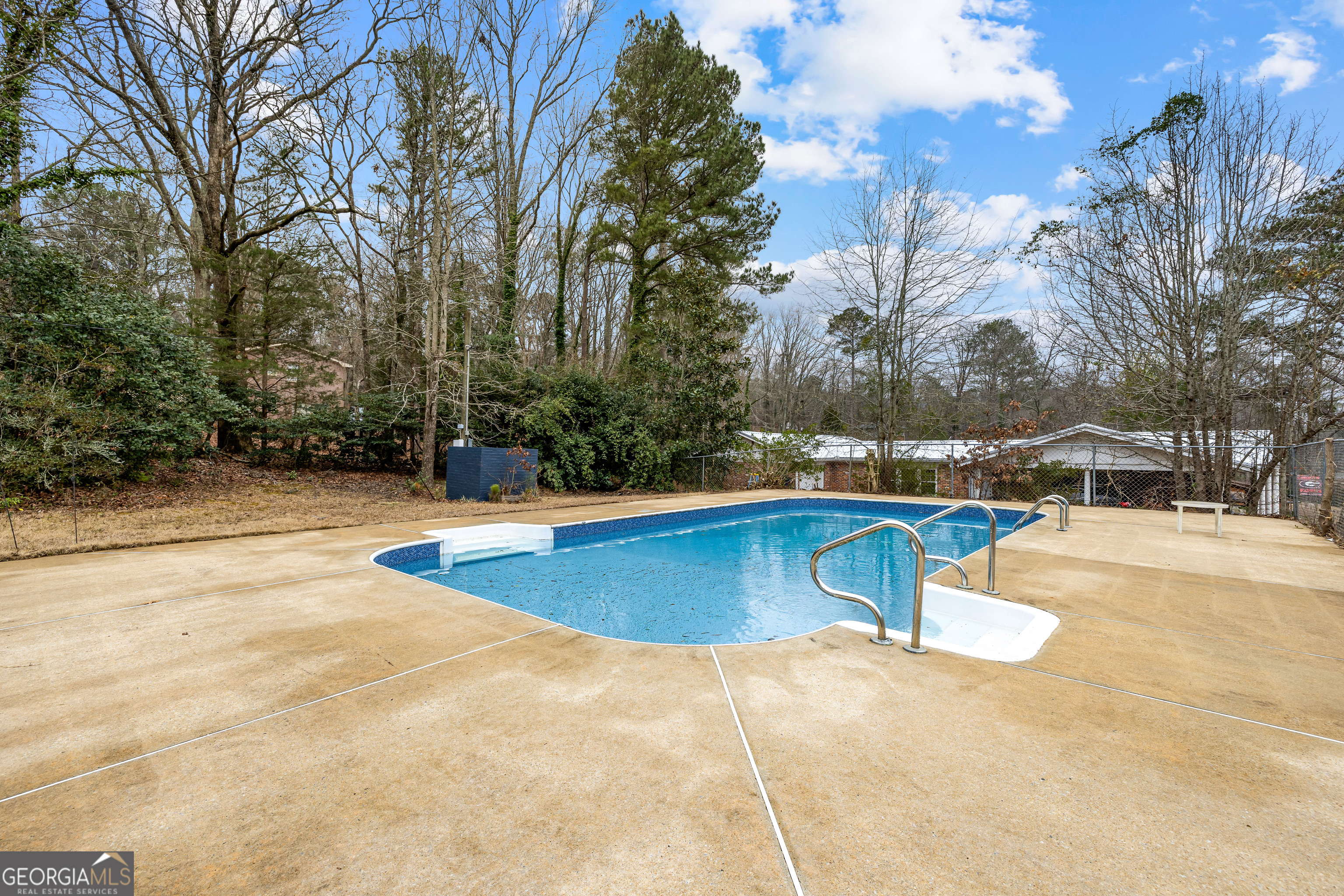 617 Mayes Way Manchester, GA 31816 - Photo 32 of 34 a view of a swimming pool with a yard