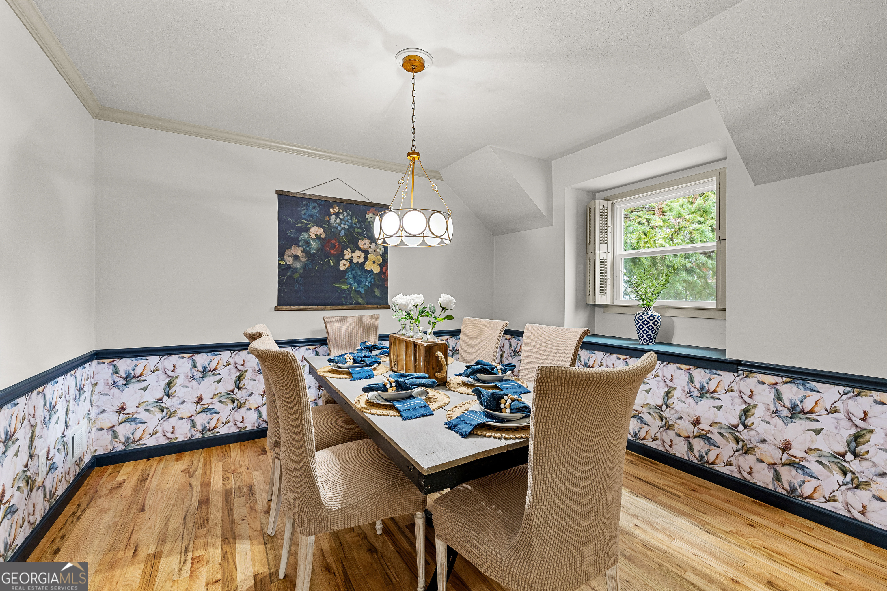 617 Mayes Way Manchester, GA 31816 - Photo 10 of 34 a view of a dining room with furniture