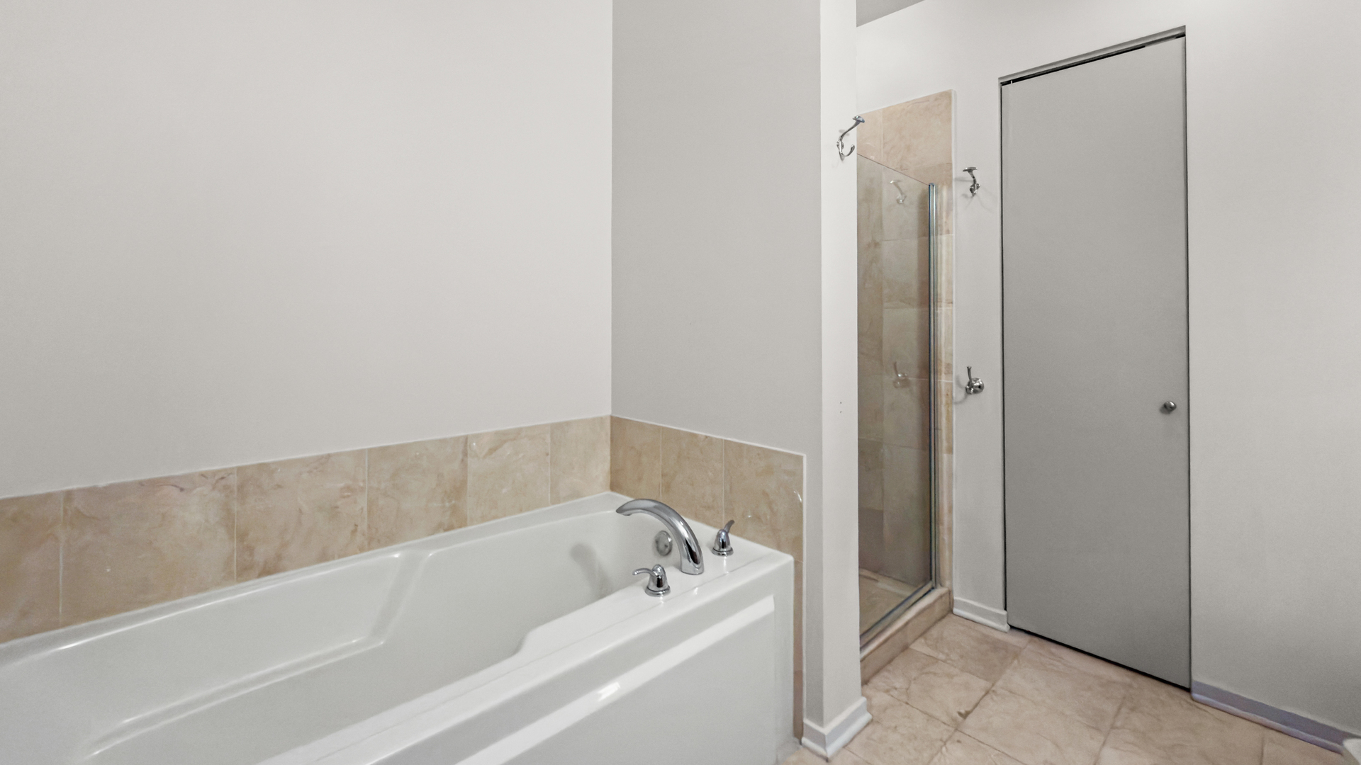 500 West Superior Street, Unit 2002 Chicago, IL 60654 - Photo 14 of 27