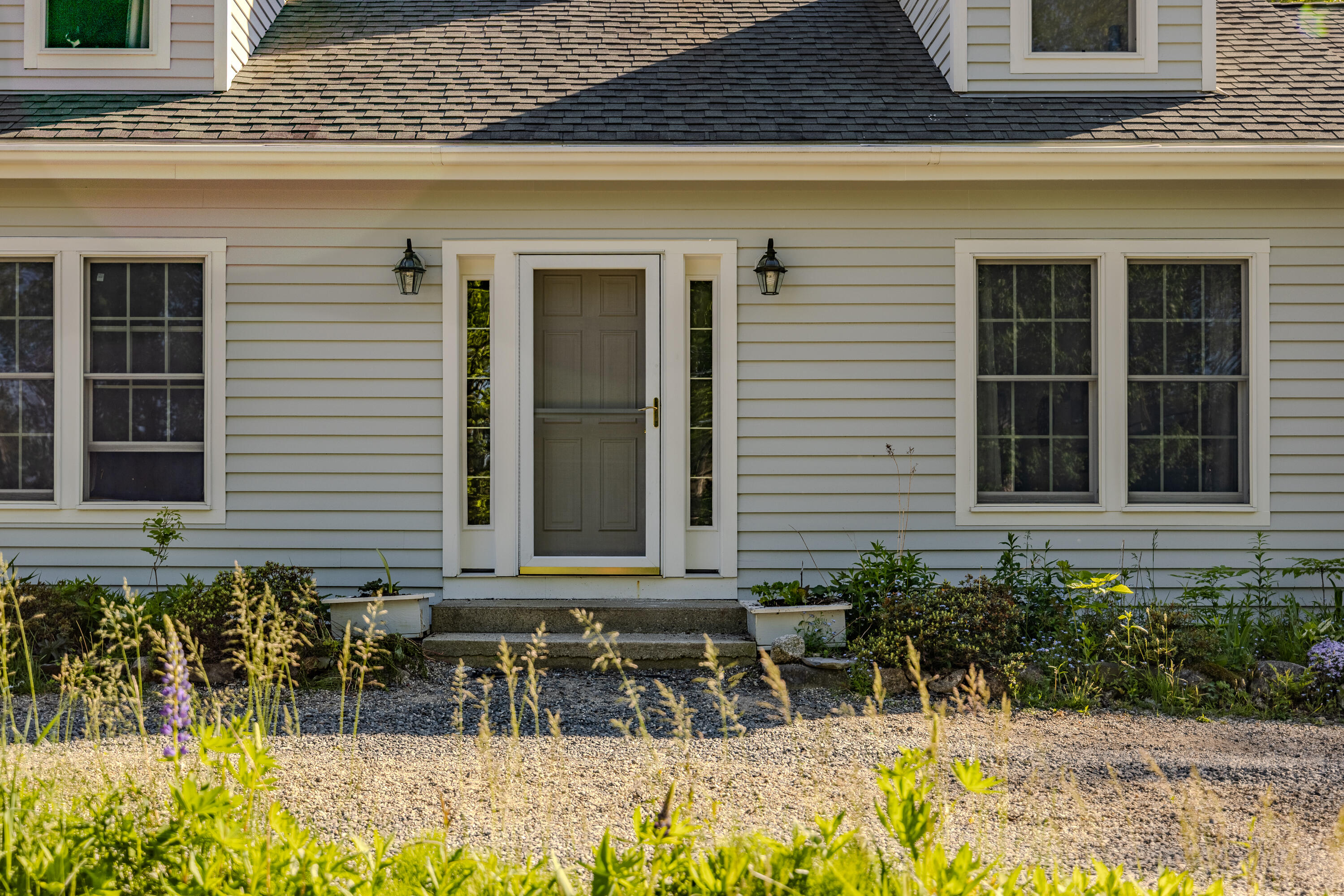 31 Newbury Neck Road Surry, ME 04684 - Photo 4 of 27 31 Newbury Neck