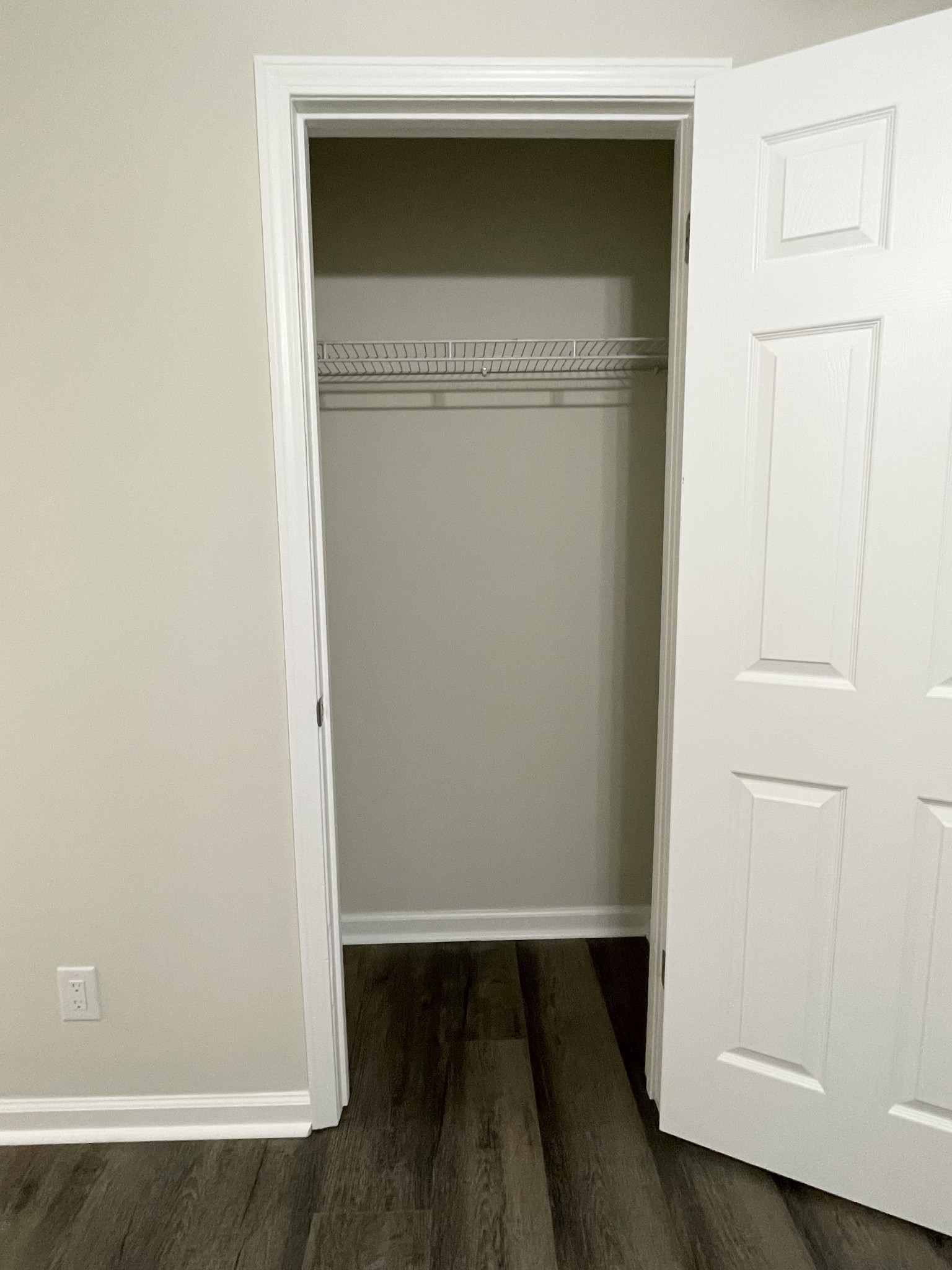 3060 Lylewood Road Woodlawn, TN 37191 - Photo 24 of 56 an empty room with wooden floor and closet