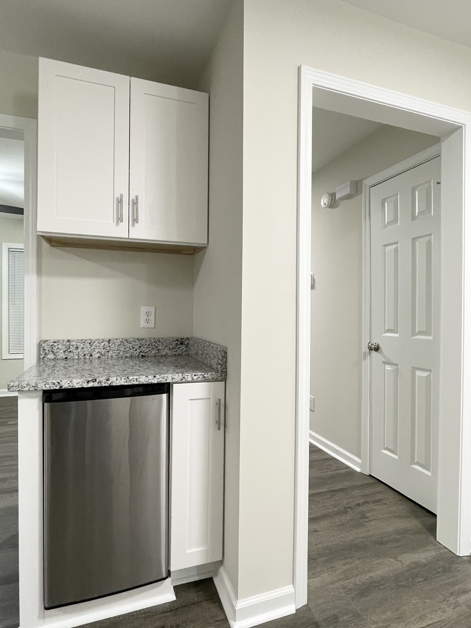 3060 Lylewood Road Woodlawn, TN 37191 - Photo 10 of 56 a kitchen with granite countertop a sink and cabinets