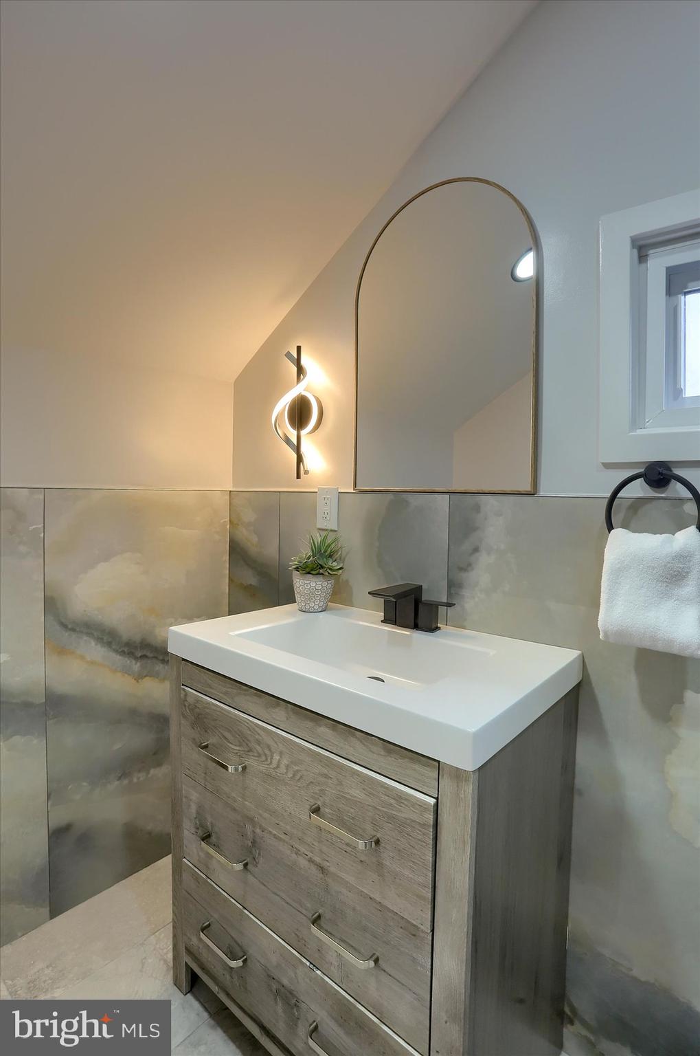 1860 Spring Road Carlisle, PA 17013 - Photo 31 of 42 Gallery Image 31
