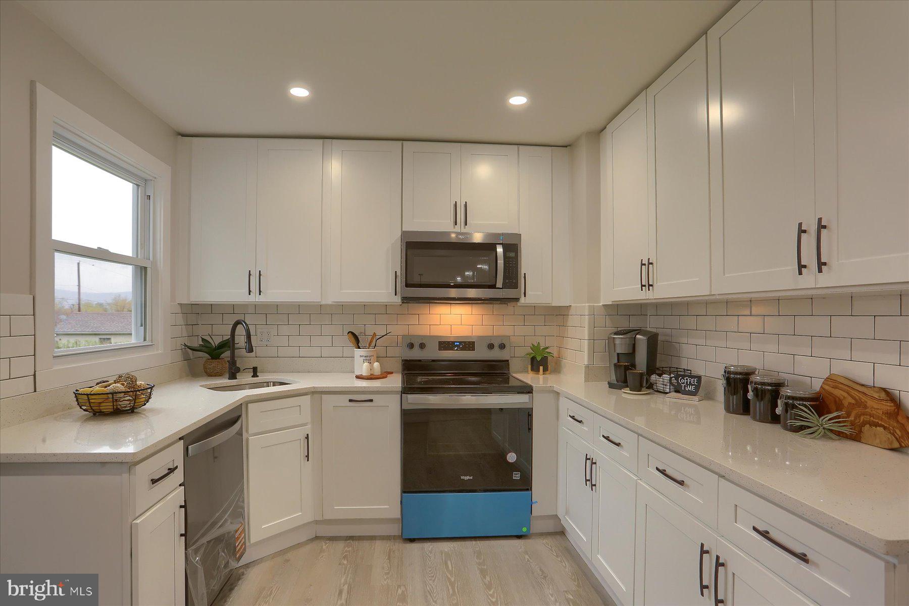 1860 Spring Road Carlisle, PA 17013 - Photo 6 of 42 Gallery Image 6